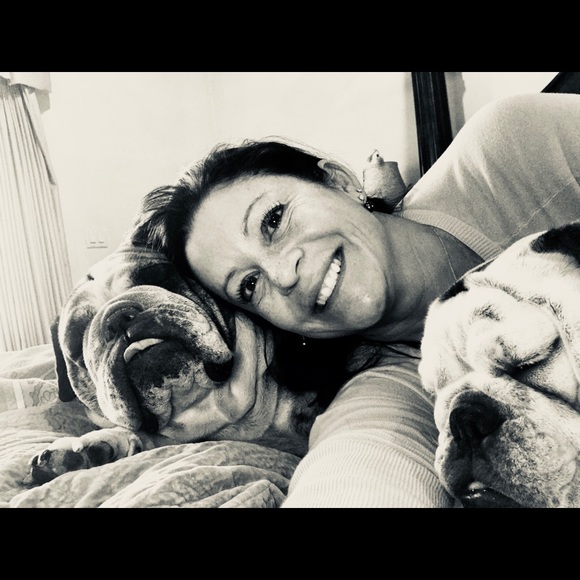 Meet your Posher, Regina - Picture 1 of 3